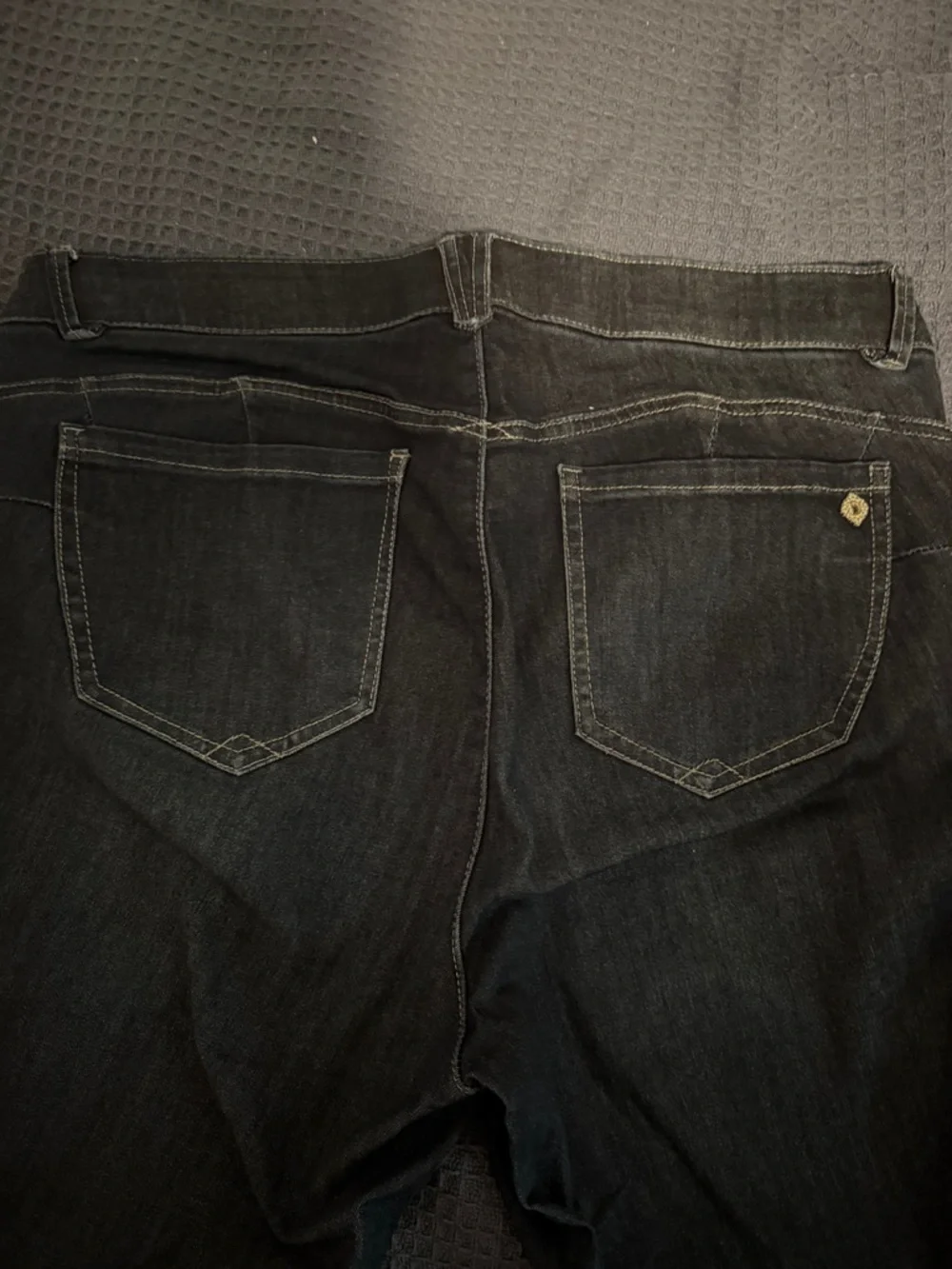 Democracy Jeri "Ab"solution High Rise Skinny Jeans - Dark Wash - Size 16W - Picture 3 of 4